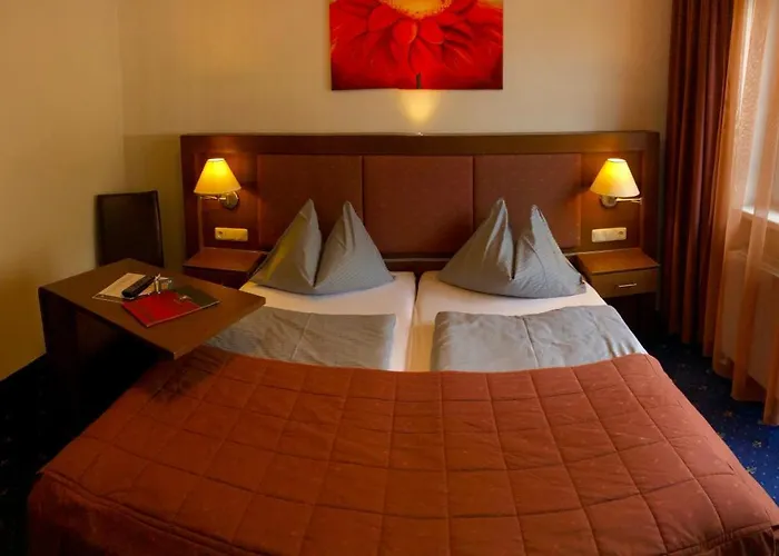 Hotell Suess 3*